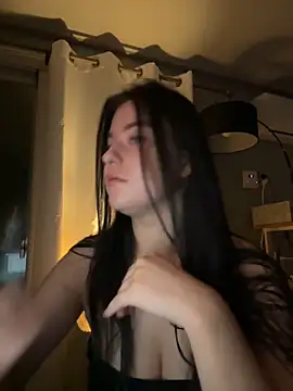 Snapshot of Angela_Fosterr chatting on 29, 11, 2025 Angela Fosterr online show from 29, 11, 2025