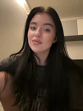 Snapshot of Angela_Fosterr chatting on 3, 12, 2025 Angela Fosterr online show from 3, 12, 2025