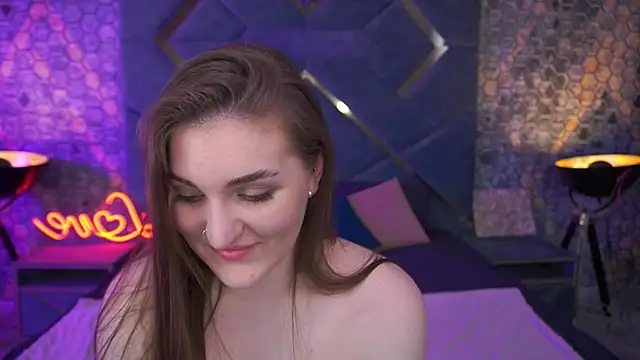 Snapshot of EmmyCharmm chatting on 26, 3, 2026 EmmyCharmm online show from 26, 3, 2026