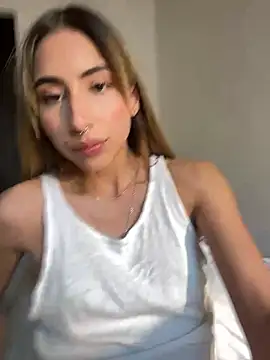 Snapshot of Ameellie chatting on 17, 12, 2024 Ameellie online show from 17, 12, 2024