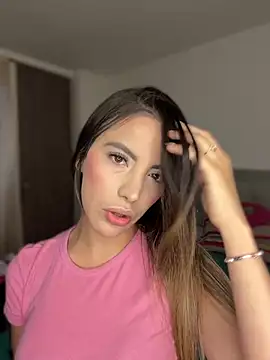 Snapshot of amelye_saens chatting on 12, 3, 2025 amelye saens online show from 12, 3, 2025