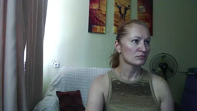 Snapshot of AmellyGrand chatting on 18, 7, 2026 AmellyGrand online show from 18, 7, 2026