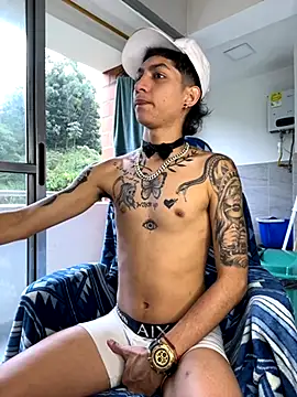 Snapshot of Hardcockboysxxx chatting on 27, 11, 2025 Hardcockboysxxx online show from 27, 11, 2025