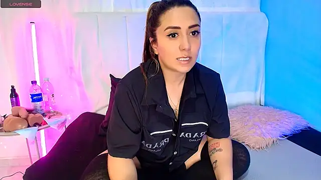 Natasha Wilde  online show from 29, 10, 2025