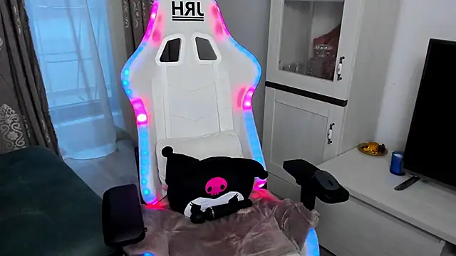 EveEvian online show from 27, 1, 2025