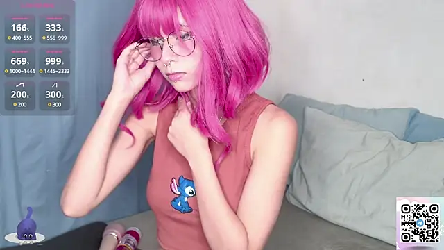 Snapshot of nonawhitemm chatting on 5, 12, 2024 nonawhitemm online show from 5, 12, 2024