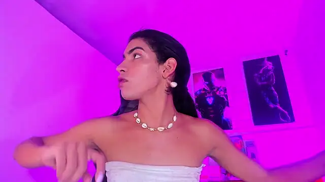 Snapshot of Alahia_Rodriguez chatting on 28, 2, 2025 Alahia Rodriguez online show from 28, 2, 2025