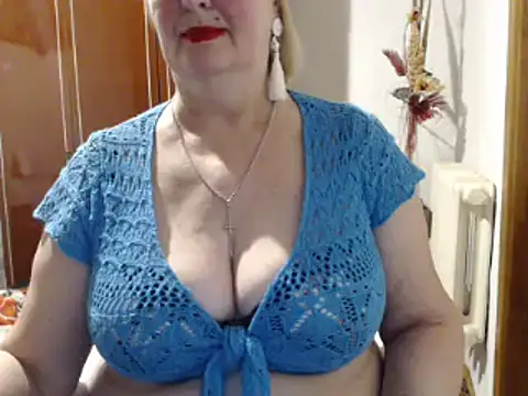 Secretfox online show from 8, 2, 2025