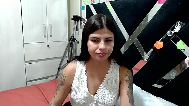 Snapshot of katery_wok11 chatting on 19, 5, 2026 katery wok11 online show from 19, 5, 2026