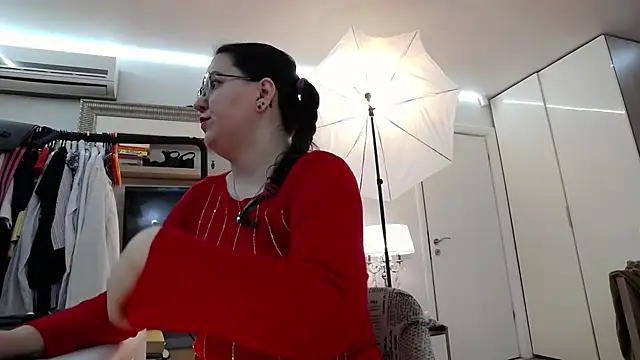 Snapshot of ILoveToFeelU chatting on 17, 3, 2025 ILoveToFeelU online show from 17, 3, 2025
