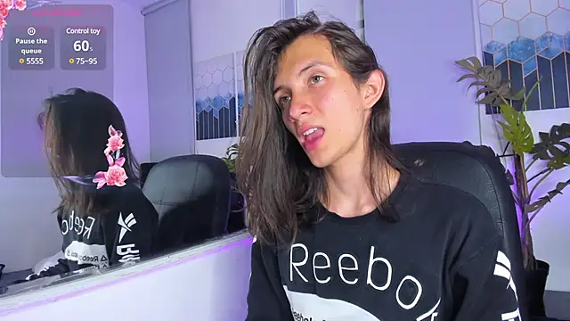 Feniix   online show from 31, 1, 2025