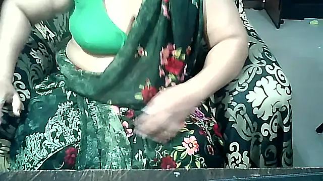 Snapshot of Punambhabisexy chatting on 5, 7, 2026 Punambhabisexy online show from 5, 7, 2026