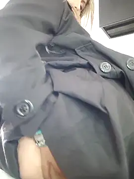  Abril-Office1 online show from 19, 2, 2025