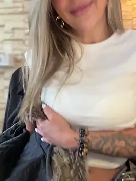  Abril-Office1 online show from 16, 10, 2025