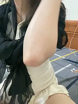 Ruby bear online show from 9, 3, 2025