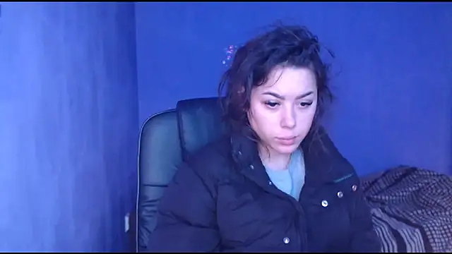 Snapshot of LovelyJulliette chatting on 18, 1, 2025 LovelyJulliette online show from 18, 1, 2025