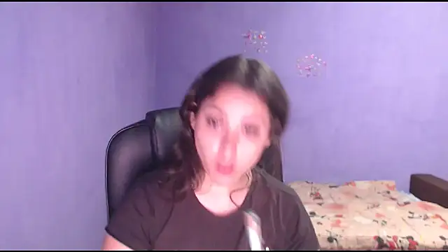 Snapshot of LovelyJulliette chatting on 27, 1, 2025 LovelyJulliette online show from 27, 1, 2025