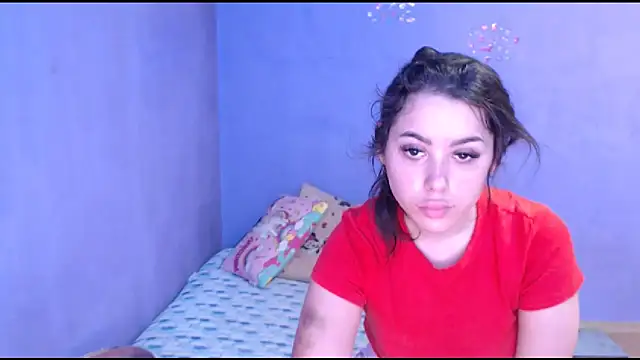 Snapshot of LovelyJulliette chatting on 6, 3, 2025 LovelyJulliette online show from 6, 3, 2025