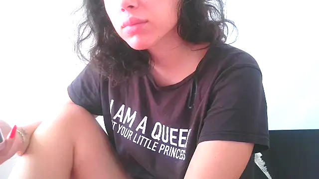 Snapshot of LovelyJulliette chatting on 20, 9, 2025 LovelyJulliette online show from 20, 9, 2025