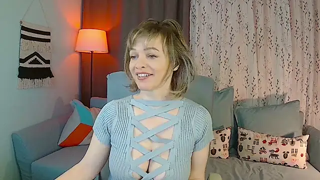 NandiSmile online show from 3, 4, 2026