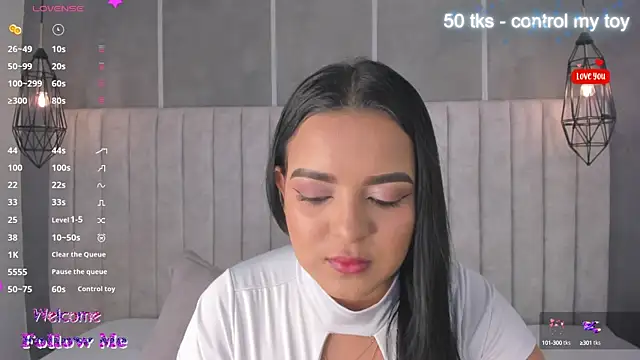 Snapshot of lea_gray chatting on 24, 1, 2025 lea gray online show from 24, 1, 2025