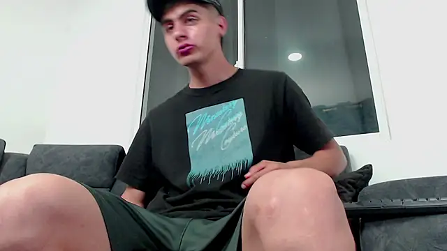 Snapshot of Stiven_CL chatting on 20, 9, 2025 Stiven CL online show from 20, 9, 2025