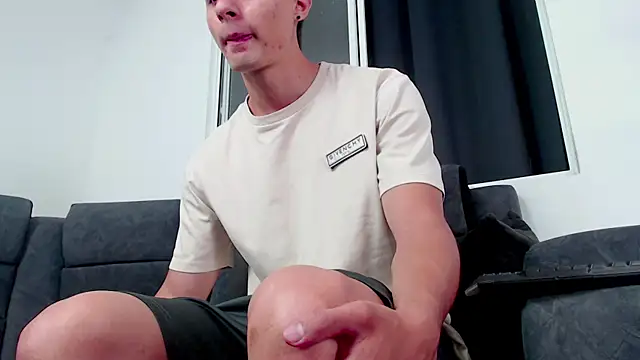 Snapshot of Stiven_CL chatting on 29, 9, 2025 Stiven CL online show from 29, 9, 2025