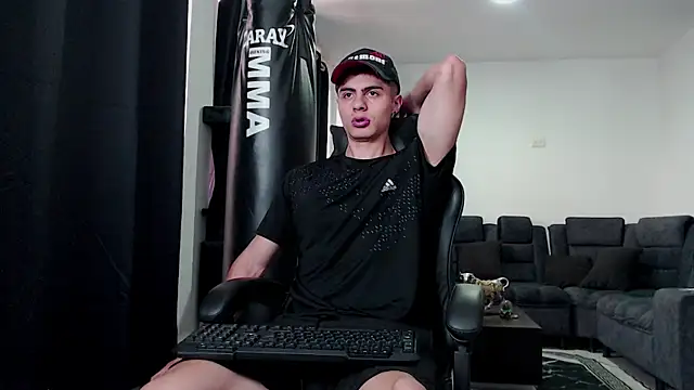 Snapshot of Stiven_CL chatting on 21, 11, 2025 Stiven CL online show from 21, 11, 2025