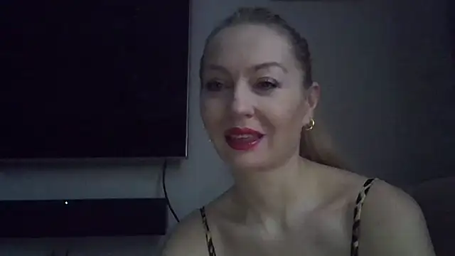 ZarinaSwift online show from 18, 1, 2025