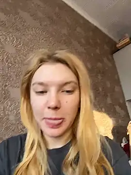 AmmyHot online show from 28, 11, 2025