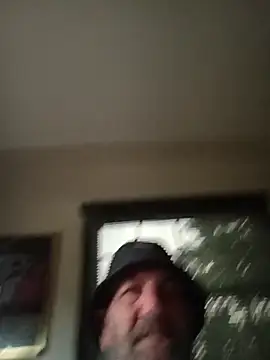 Snapshot of Hotbodyscottie chatting on 9, 11, 2025 Hotbodyscottie online show from 9, 11, 2025