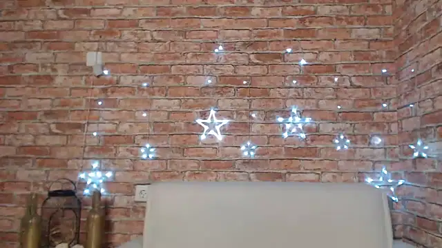 Amelia Kiss  online show from 1, 3, 2025