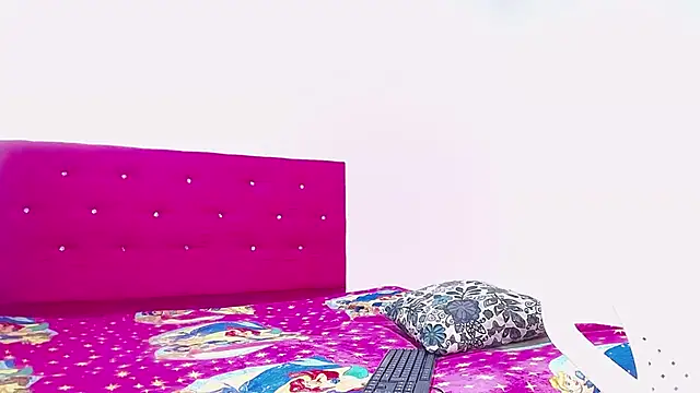 Snapshot of candy_dustano691 chatting on 13, 2, 2025 candy dustano691 online show from 13, 2, 2025