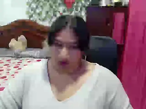 Snapshot of EmilyLove1014 chatting on 9, 1, 2025 EmilyLove1014 online show from 9, 1, 2025