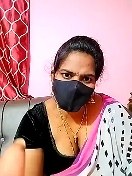 melina214 online show from 13, 12, 2024