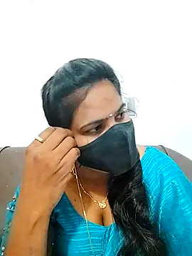 melina214 online show from 4, 2, 2026