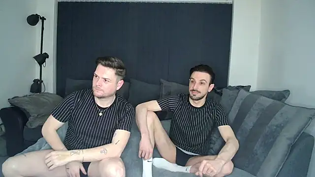 twotwinkhusbandss online show from 21, 3, 2025