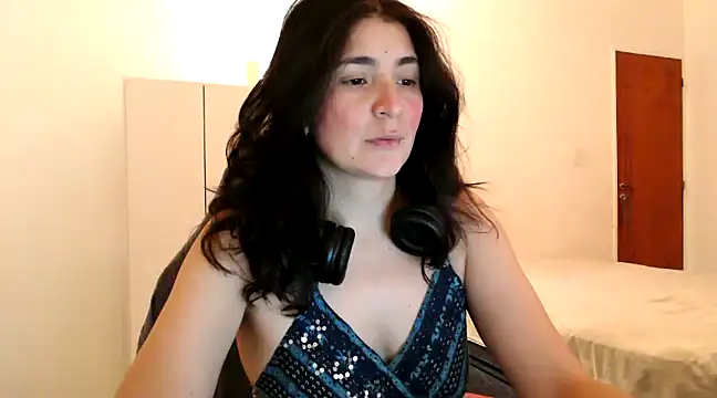 Snapshot of samantha_s69 chatting on 31, 12, 2024 samantha s69 online show from 31, 12, 2024