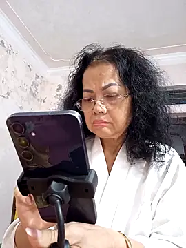 Hotestlove online show from 1, 11, 2025