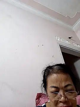 Hotestlove online show from 18, 11, 2025