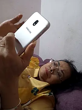 Hotestlove online show from 17, 12, 2025