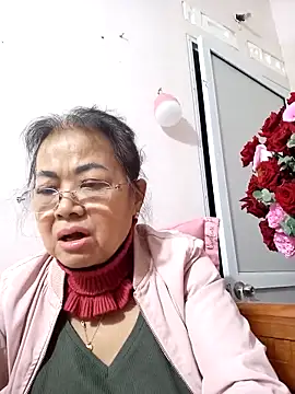 Hotestlove online show from 3, 2, 2026