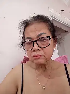 Snapshot of Hotestlove chatting on 18, 6, 2026 Hotestlove online show from 18, 6, 2026