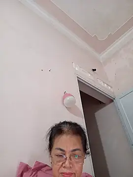 Snapshot of Hotestlove chatting on 18, 6, 2026 Hotestlove online show from 18, 6, 2026