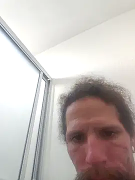 Crackkers online show from 27, 2, 2025