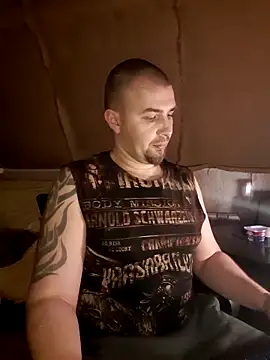 Foxyshaved online show from 29, 1, 2025