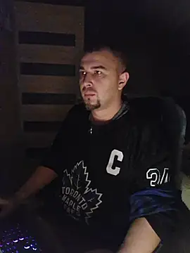 Foxyshaved online show from 24, 10, 2025