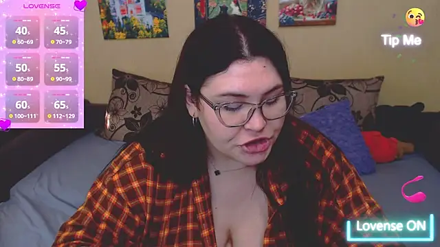 Snapshot of JuliaKeln chatting on 15, 5, 2026 JuliaKeln online show from 15, 5, 2026