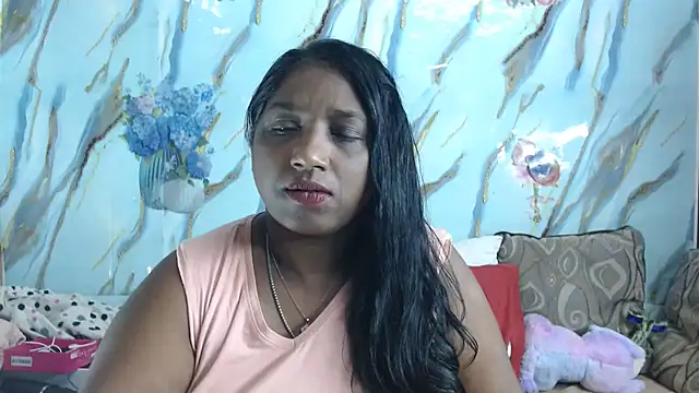 Snapshot of Indian_tracy chatting on 14, 5, 2026 Indian tracy online show from 14, 5, 2026