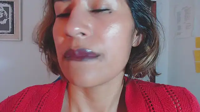 fantasty nylon online show from 10, 12, 2024